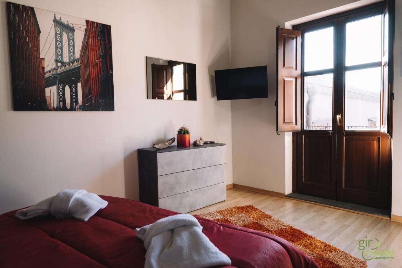 Giro Nel Mondo Apartments Catania Exterior foto